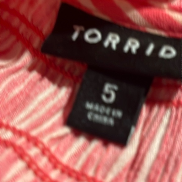 Torrid Top Red Striped Cap Sleeve NWOT Sz 5 - Picture 10 of 13
